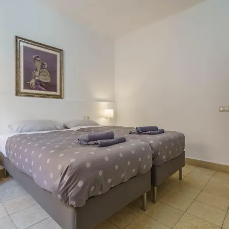 Maca Green, Adosado Centro Apartment Campanet